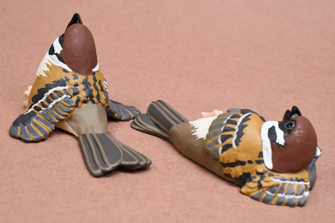 オリジナルカプセルトイ かわいい カワイイ 怠け者スズメ 鳥 - Capsule Toy Gashapon のレビューと価格