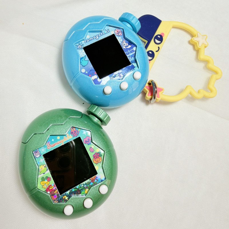 たまごっちパラダイス仮想ペットゲームコンソール用交換シェル、 - Bandai Model Tamagotchi のレビューと価格